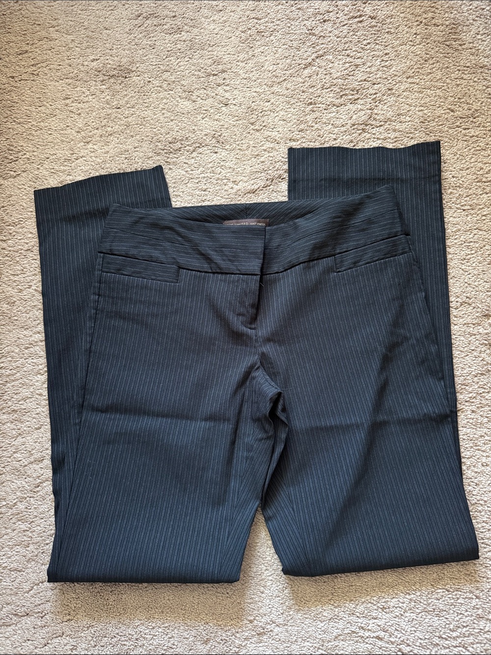 NWOT The Limited Women’s Black Dress Pants Vertical Pinstripe Pattern. Size 8